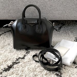 Givenchy mini antigona bag. Excellent condition. Just want the bigger size.